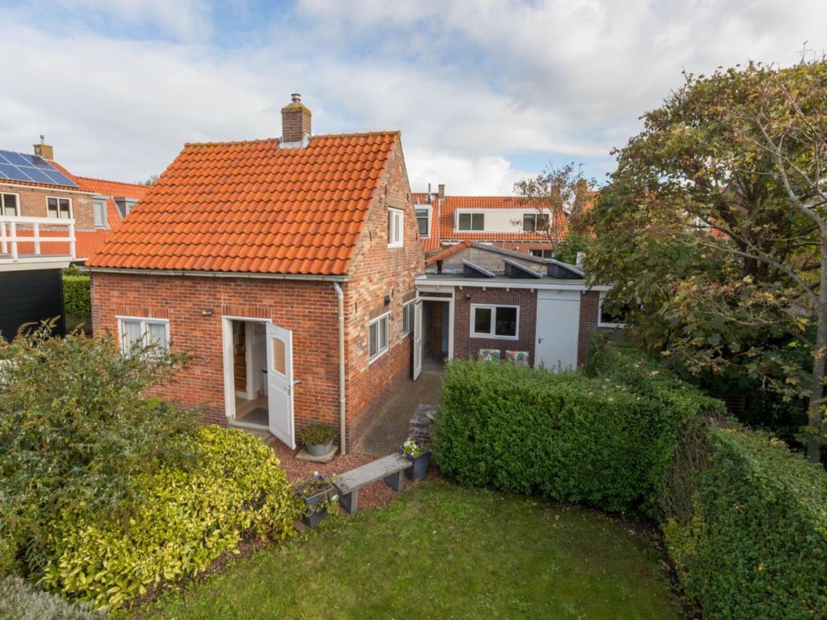 Quaint Holiday Home In Domburg With Terrace 외부 사진